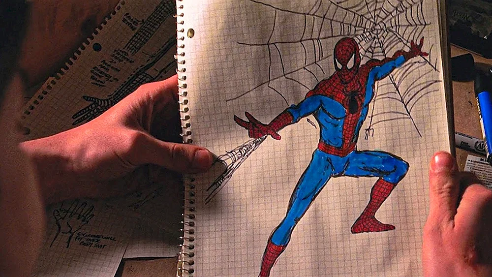 Питер Паркер придумывает костюм человек паук 2002
